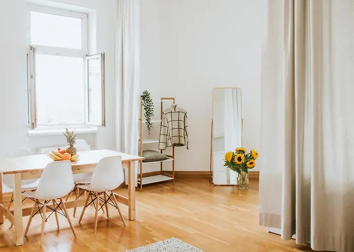 Spacious Design-apartment Next To Belvedere Castle And Main Train Station * Βιέννη